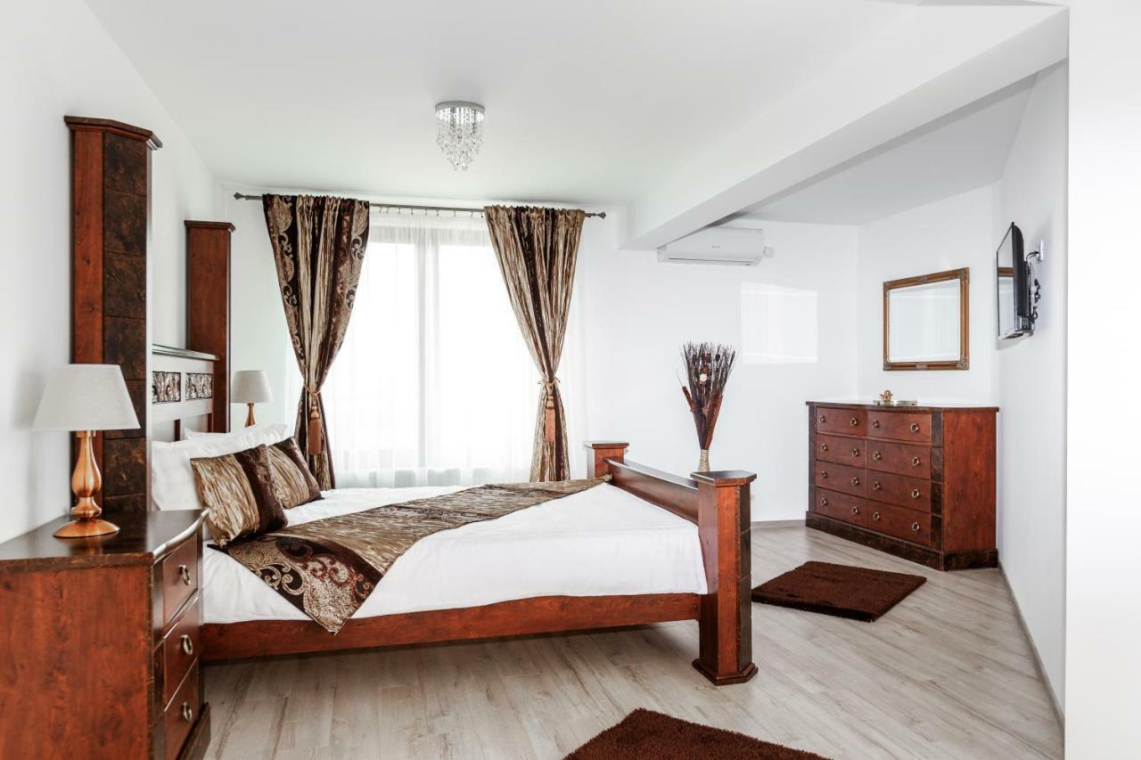 Casa Romeo & Julieta Otel Haţeg Dış mekan fotoğraf