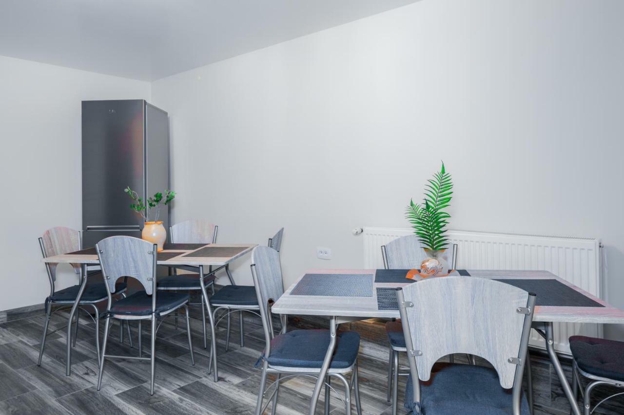Casa Romeo & Julieta Otel Haţeg Dış mekan fotoğraf